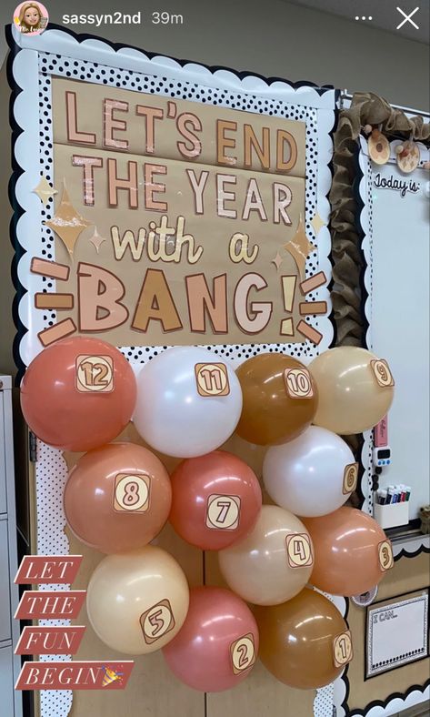 Fun Ideas For Classroom, Classroom Cork Board Ideas, Teacher Elementary Classroom Ideas, 1st Grade Classroom Themes Ideas, Classroom Celebration Ideas, Teacher Bulletin Boards Elementary, Preschool Classroom Wall Decor Ideas, Teachers Must Haves, Elementary Classroom Decor Themes Ideas