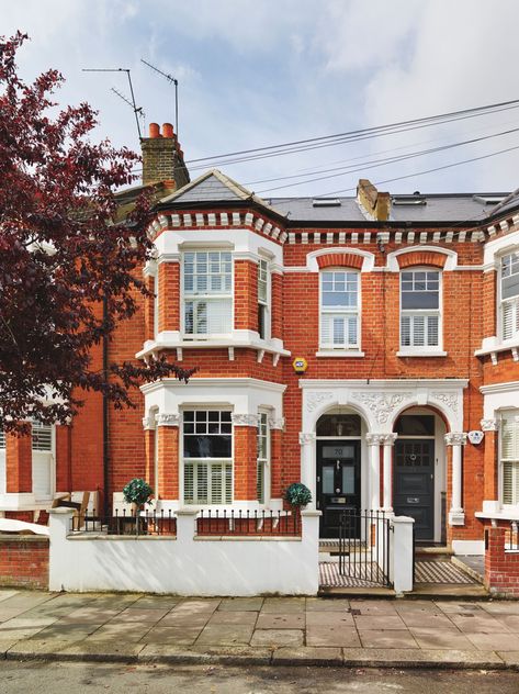 victorian-exterior Victorian Homes Exterior, Victorian Exterior, Back Garden Design, South London, Red Bricks, Back Garden, One Bedroom, Estate Agent, Victorian Homes