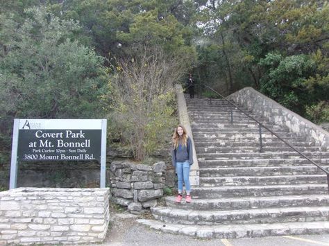 Enjoy incredible views of downtown Austin and Lake Austin from the summit of Mount Bonnell, the tallest point in Austin! Lake Austin, Downtown Austin, Tourist Destinations, Austin Texas, Places Ive Been, Austin, Road Trip, Texas, Lake