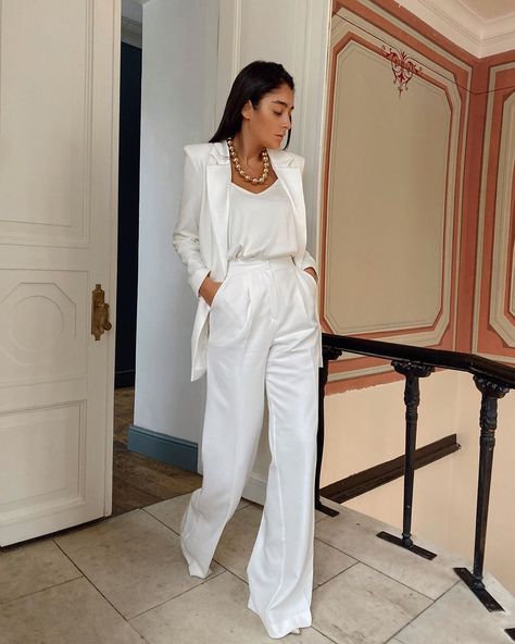 White Outfits For Women, White Party Outfit, Classy Outfits For Women, White Suit, All White Outfit, Woman Suit Fashion, Mein Style, Looks Chic, Suit Fashion