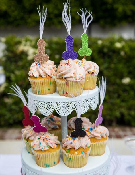 Bachelorette Food, Bachelorette Cupcakes, Mint Wedding Favors, Fiesta Theme Party, Bachelorette Party Planning, Tiffany Wedding, Bridal Bachelorette Party, Bachelorette Decorations, Adult Birthday Party