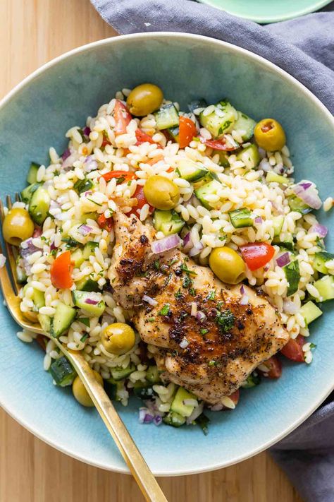 Tasty, healthy pasta recipe with chicken, orzo, and lots of veggies. This Mediterranean Chicken Orzo recipe is a wonderful weeknight dinner. Mediterranean Chicken Orzo, Easy Mediterranean Chicken, Mediterranean Chicken Recipes, Mediterranean Recipes Healthy, Orzo Recipe, Chicken Pasta Dishes, Mediterranean Diet Recipes Dinners, Mediterranean Diet Meal Plan, Easy Mediterranean Diet Recipes