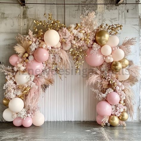 Pink Christmas Balloon Garland, Pink Garland Balloon, Square Backdrop With Balloons, Rose Balloon Arch, Balloon And Flower Backdrop, Boho Quinceanera Theme, Floral Birthday Party Decorations, Birthday Decor Balloons, Ballon Arc