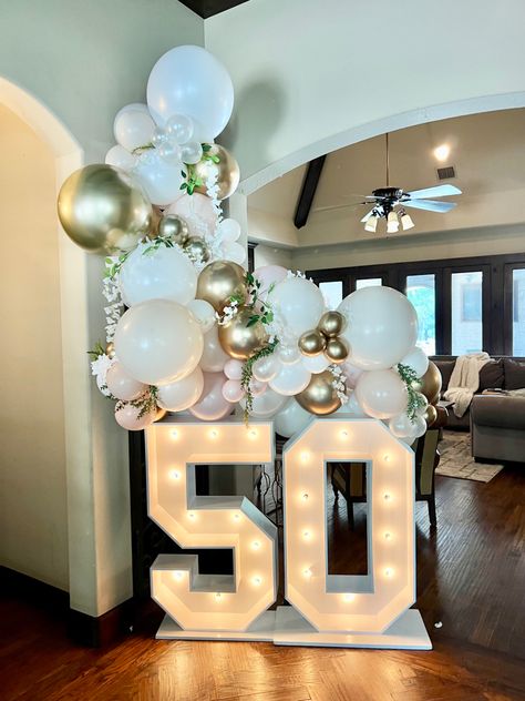 Marquis Letters With Balloons, Baloon Garland, 65 Birthday, 50th Birthday Balloons, Birthday Decorations At Home, Moms 50th Birthday, 50 Balloons, 50th Birthday Decorations, 50th Bday