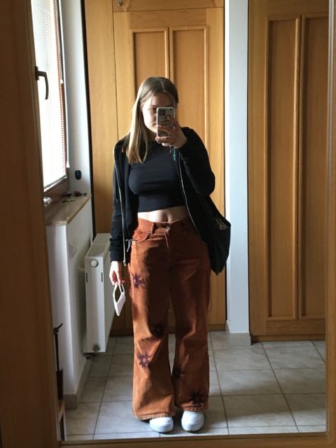 Orange Corduroy Pants Outfit, Orange Brown Outfit, Orange Pants Outfit, Orange Corduroy Pants, Brown Pants Outfit, Corduroy Pants Outfit, Orange Pants, Outfit Top, Brown Outfit