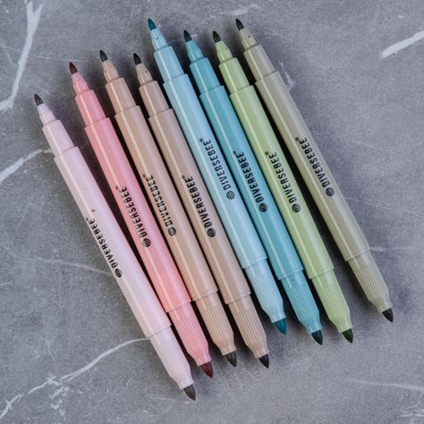 Bible Stationary, Cute Markers, Bible Highlights, Bible Study Journaling, Bible Accessories, Bible Highlighting, Erasable Highlighters, Mini Bible, Study Supplies