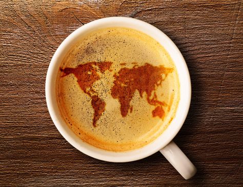 How People Take Their Coffee Around the World Jamaican Blue Mountain Coffee, Coffee Around The World, International Coffee, Café Mocha, Coffee World, Single Origin Coffee, Chocolate Caliente, Gourmet Coffee, Organic Coffee