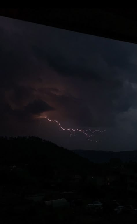 aesthetic, lighting, storm, thunderstorm, aesthetic thunderstorm, thunderstorms, aesthetic sky, bad weather, aesthetics Pretty Lightning, Thunderstorm Aesthetic, Thunder Aesthetic, Thunderstorm Pictures, Lightning Aesthetic, Lighting Storm, Lightning Sky, Pictures Of Lightning, Storm Wallpaper