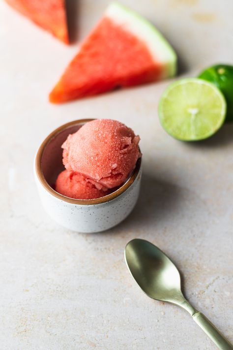 Watermelon Lime Sorbet, Watermelon Sorbet Recipe, Recipe For Ice Cream, Basil Sorbet, Recipes Ice Cream, Sorbet Dessert, Watermelon Basil, Watermelon Sorbet, Cuisinart Ice Cream Maker