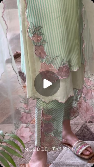 𝐍𝐄𝐄𝐃𝐋𝐄 𝐓𝐀𝐋𝐊𝐒 by Navjit Bhullar on Instagram: "Semi-formal wear 🌸  Material:  Organza and Muslin Suit Chinnon Chiffon Dupatta  DM or WhatsApp us for any enquiries or to customise your own outfit. 🪡   . . . . . . . . . . . . . . . . 🏷️  #bespoke #exquisitesuitscollection #weddingsofpunjab #punjabicottonsuits #trousseaucollection #cottonsalwarsuits  { Punjabi suits, salwar suits, summer suits, Pakistani wear, designer suits, salwar kameez }" Chiffon Salwar Designs, Muslin Suit Designs, Organza Salwar Suit Design, Pakistani Salwar Designs, Organza Suit Design, Pakistani Wear, Suits Pakistani, Organza Suits, Salwar Suit Designs