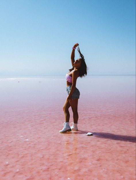 Pink sand beaches. Pink salt sand beach. Salt lake city utah. Road trip ideas itinerary. Must do. Most instagrammable places in utah. Travel guide. Pink and red water. Salt Lake City Utah Photography, Pink Lake Utah Photoshoot, Pink Salt Lake Utah, Pink Lake Utah, What To Do In Salt Lake City Utah, Salt Lake City Utah Things To Do In, Salt Lake City Utah Aesthetic, Utah Travel Guide, Great Salt Lake Utah