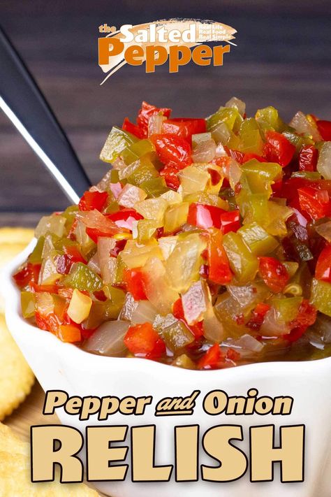 Pepper & Onion Relish Recipe Sweet And Hot Pepper And Onion Relish, Canned Green Peppers Recipes, Bread And Butter Peppers, Pepper Onion Relish, Onion Relish Recipe, Hot Pepper Relish, Cold Dip, Sweet Pepper Recipes, Relish Recipe