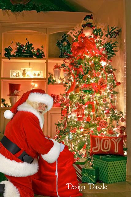 Awesome Fun: Santa Visits Your Home - Design Dazzle 7 Fishes, Advent Ideas, Cheap Christmas Gifts, Christmas Board, Christmas Preparation, Thoughtful Christmas Gifts, Christmas On A Budget, Jolly Christmas, Seasonal Crafts