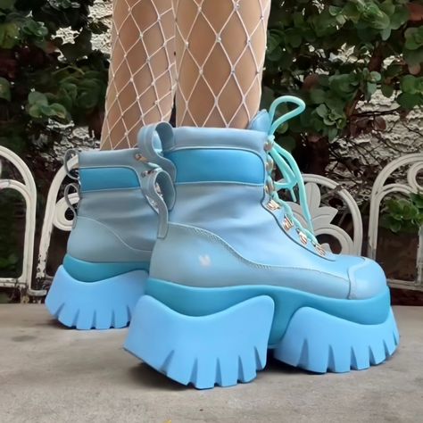 Harajuku Shoes Boots, Melanie Martinez Koi Shoes, Blue Boots Aesthetic, Blue Shoes Aesthetic, Melanie Martinez Shoes, Melanie Martinez Blue, Pink And Blue Outfits, Melanie Martinez Merch, Melanie Martinez Concert