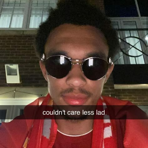 Liverpool Memes, Funny Football Pictures, Liverpool Soccer, Football Jokes, Liverpool Team, Trent Alexander Arnold, Phil Foden, Football Players Images, Liverpool Players