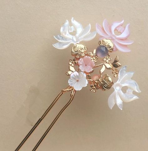 Traditional Handmade Chinese Ancient Classical Hair Accessories Pink Shell Lotus Hair Clip Hairpins for Women Chinese Hair Accessories Traditional, Traditional Chinese Hairpin, Lotus Accessories, Crochet Dress For Women, Asian Hair Pin, Asian Hair Accessories, Hair Accessories Pink, Chinese Hairpin, Chinese Accessories