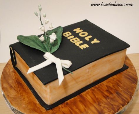 21+ Best Photo of Christian Birthday Cakes - davemelillo.com Bible Birthday Cake, Christian Cakes, Bible Cake, Church Anniversary, Confirmation Cakes, Fondant Cake Designs, Book Cakes, Christian Birthday, Book Cake