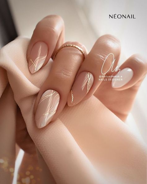 Nail For Travel, Nail Designs For Traveling, Nails For Travel, Travel Nails, Kueez Celebrity, Nails Bride, Wow Nails, Subtle Nails, Minimal Nails