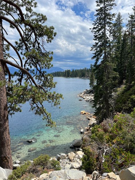 Edgy Normcore, Love Beach Aesthetic, Lake Tahoe Aesthetic, Island Series, Summer Aesthetic Beach, Lake Aesthetic, Aesthetic Lake, Lakes In California, Tahoe California