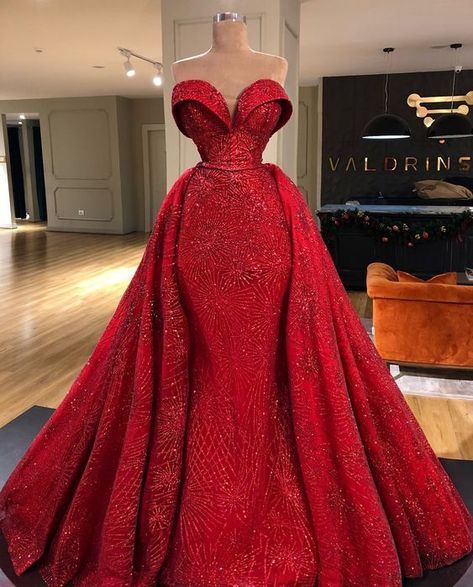 Gowns Modest, Gowns Couture, Gowns Short, Red Lace Prom Dress, Gowns Vintage, Gowns Black, Gowns Elegant, Prom Dresses Long Lace, Dress Display