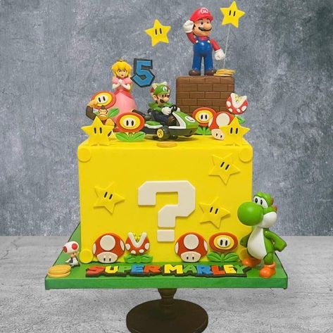 Bowser Birthday Cake, Smash Bros Cake, Mario Kart Cake, Mario Birthday Cake, Super Mario Cake, Baby Birthday Decorations, Mario Birthday Party, Clay Things, Mario Birthday