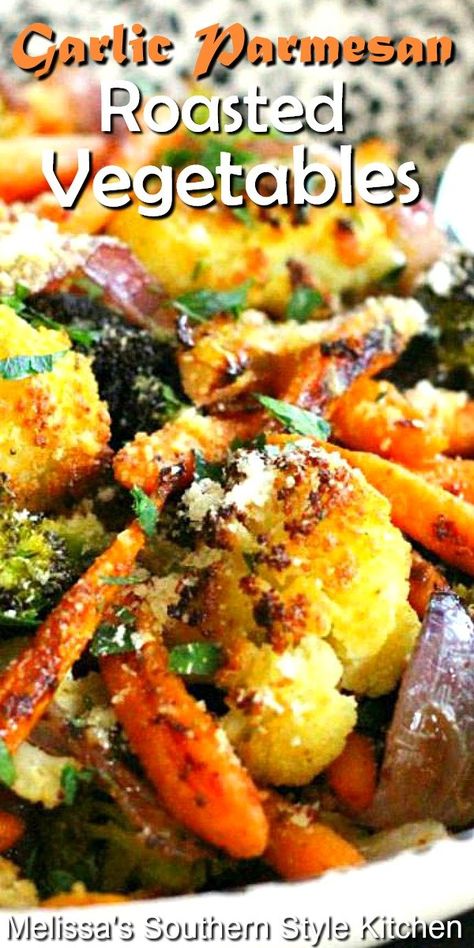 Parmesan Roasted Vegetables, Side Dishes Vegetable, Roasted Side Dishes, Roasted Vegetables Recipe, Thanksgiving Side Dishes Healthy, Carrots Broccoli, Roasted Vegetable Recipes, Vegetable Side Dishes Recipes, Broccoli Cauliflower