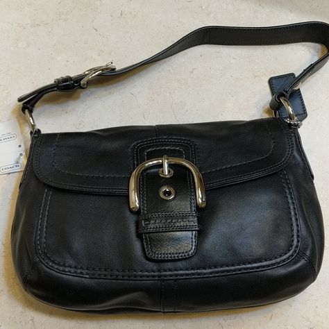 Coach Medium Black Leather Bag, Magnetic Closure 12.5" X 7.5" Inner Zip And Phone Pockets Back Pocket Small Black Leather Purse, Vintage Black Coach Bag, 90s Coach Bags, Mini Black Purse, Black Purse Aesthetic, Aesthetic Purse, Purse Aesthetic, Purse Essentials, Black Leather Handbag