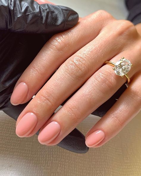 Gel Nails French, Romantic Nails, Subtle Nails, Beige Nails, Simple Gel Nails, Daily Nail, Round Nails, Just Wait, Nagel Inspo