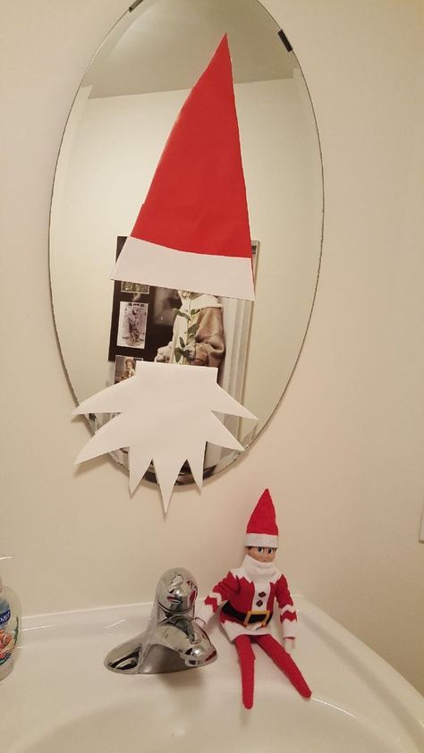 Elf On The Shelf Arts And Crafts, Elf On The Shelf New House, Elf On Shelf Bathroom Ideas, Super Hero Elf On The Shelf Ideas, Elf On The Shelf 2023, Elf 2023, Bedroom Christmas Decor Ideas, Elf Ideas Easy, Bedroom Christmas Decor