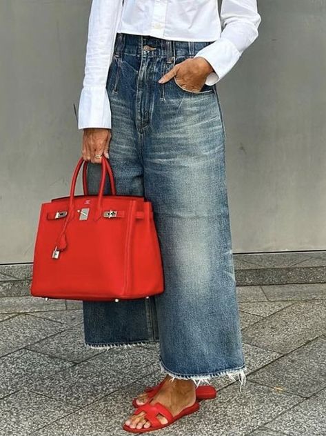 Smart Casual Jeans Outfit, Tshirt And Jeans Outfit, Ärmelloser Pullover, Wide Leg Jeans Outfit, Celana Fashion, Casual Chic Outfits, Looks Jeans, Look Jean, Cropped Wide Leg Jeans