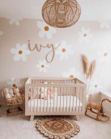 Babygirl Room Nursery, Simple Girls Nursery, Nursery Ideas For A Girl, Small Nursery Ideas Girl, Girl Boho Nursery Ideas, Flower Nursery Baby Girl, Girl Nursery Ideas Themes, Nursery Themes Girl, Boho Girls Nursery