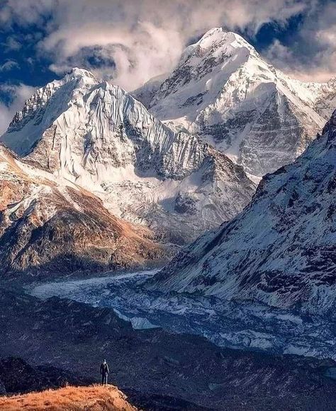 ➡️👉In search of the third highest mountain, Kanchenjunga * 📸 Pic Credit: @maxrivephotography * #nepal #travelgram #igtravel #nepalguideinfo #nepalplanettreks #theglobewanderer #himalayas #mountains #traveldiaries #travellife #planetearth #bbctravel #naturecolors #passion #liveauthentic #awesometravel #hikingadventures #discoverearth #ourplanetdaily #nepal8thwonder #wonderful_places #tourtheplanet #visitnepal #mountain #mounatinviews #naturesfinest #mountainphotography #oureverydaymoments #wand Nepal Culture, Himalayas Mountain, Visit Maldives, Maldives Travel, Nepal Travel, Mountain Photography, Winter Scenery, Landscape Pictures, Travel Life