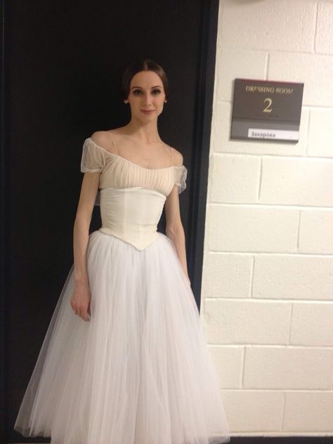 . Ballet Backstage, Ballet Giselle, Romantic Tutu, Svetlana Zakharova, Ballet Russe, Tutu Ballet, Ballet Costume, Ballet Inspiration, Ballet Clothes