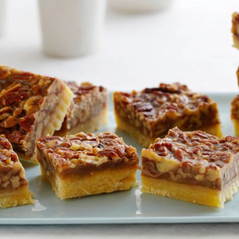 Pecan Squares Recipe, Pecan Squares, Pecan Bars, Ina Garten Recipes, Square Recipes, Pecan Pie Bars, Christmas Tray, Warm Chocolate, Brownie Bar