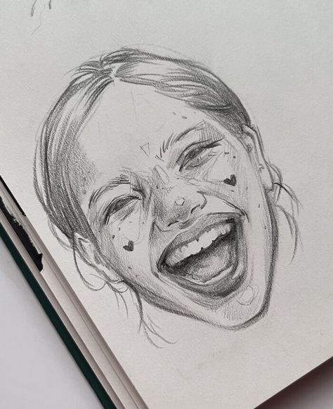 People Smiling Drawing, People Drawings Sketches, Sketched Portraits, Sketchbook People, Cool Art Work, Self Portrait Sketch, Face Portrait Drawing, Cool Sketchbook, Art Work Ideas