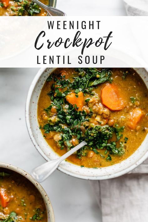 This weeknight slow cooker lentil soup recipe is made in a crockpot for an easy and hassle-free dinner! [Vegan & gluten-free] #slowcookerrecipes #crockpot #lentilsoup #choosingchia Slow Cooker Lentil Soup, Vegetarian Lentil Soup, Vegan Crockpot Recipes, Vegan Crockpot, Slow Cooker Lentils, Lentil Soup Recipe, Vegan Lentil Soup, Dinner Vegan, Lentil Soup Recipes