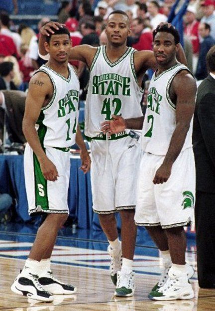 2000 NCAA Basketball Championship; Charlie Bell, Morris Peterson, and Mateen Cleaves lead the Michigan State Spartans past the Florida Gators, 89-76, to capture the title Michigan State University Campus, Msu Basketball, Michigan State Basketball, Fantasy Football Trophy, Msu Spartans, Basketball Stuff, Sports Pics, Michigan Sports, Detroit Sports