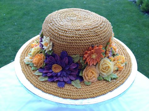 Arty Cakes, UK Hat Cakes For Women, Buttercream Icing Cake, Basket Weave Cake, Buttercream Decorating, Buttercream Flower, Buttercream Flower Cake, Hat Cake, Cake Decorating With Fondant, Flower Cakes