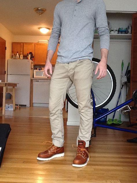 Thorogood Moc Toe - Imgur Thorogood Boots Outfit, Moc Toe Boots Men Outfit, Pants Men Outfit, Work Boots Outfit, Nike Men Outfit, Men Outfits Swag, Chelsea Boots Men Outfit, Thorogood Boots, Boots Men Outfit