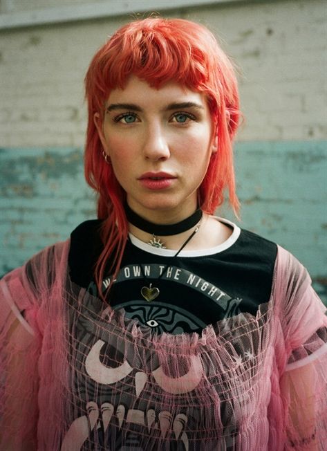 Women Artists by Simone Steenberg - Vogue.it Charlie Barker, Punk Hair, Women Artists, Hair Reference, Orange Hair, Vogue Italia, Grunge Hair, Crazy Hair, Hairstyles With Bangs