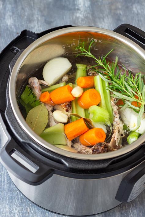 Leftover turkey carcass is perfect for making Instant Pot Turkey Stock. This easy stock recipe made in a pressure cooker can be used for soups, stews, rice or any recipe that calls for stock or broth. #instantpot #turkey #stock #broth #turkeystock Bone Broth Recipe Instant Pot, Best Bone Broth Recipe, Beef Bone Broth Recipe, Turkey Stock Recipe, Turkey Soup From Carcass, Pressure Cooker Turkey, Panini Recipes Chicken, Recipe Instant Pot, Stock Recipes