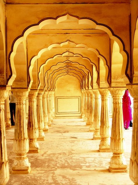 Magical Colors, Amer Fort, India Architecture, Cultural Capital, Indian Architecture, Islamic Architecture, Incredible India, Mellow Yellow, India Travel