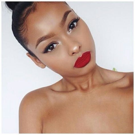 Makeup Look Red Lips, Collateral Beauty, Party Make-up, Red Lip Makeup, Face Beat, Beauty Make-up, Elf Makeup, Makeup On Fleek, Vintage Makeup