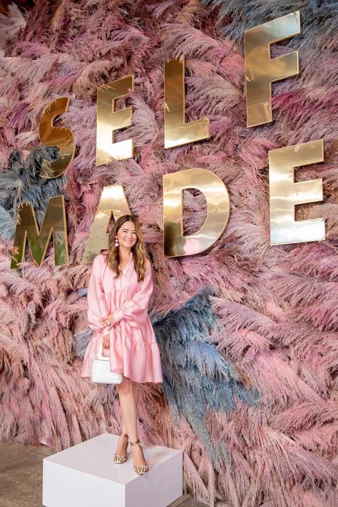 Create And Cultivate, Create Cultivate, Beauty Salon Decor, Salon Interior Design, Feather Wall, Showroom Design, Boutique Interior, Wall Backdrops, Pink Wall