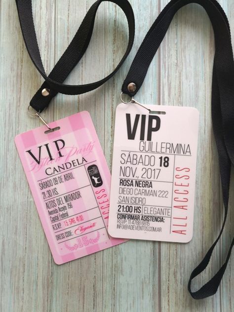 Pases VIP plastificados como invitación | Tarjetas de 15 حفل توديع العزوبية, 13th Birthday Parties, Birthday Party For Teens, Quinceanera Party, 18th Birthday Party, Birthday Planning, 14th Birthday, Neon Party, Sweet 16 Parties