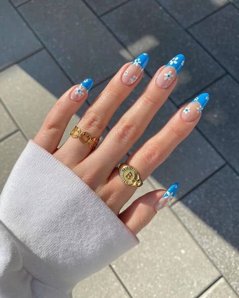 April Nails, Floral Nail Designs, Cute Spring Nails, Spring Nail Colors, Cute Summer Nails, Blue Nail Designs, Nail Designs Spring, Floral Nails, Nails Inspo