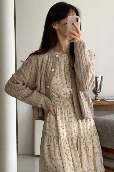 Stile Blair Waldorf, Adrette Outfits, Fest Outfits, The Cardigans, Cute Modest Outfits, Stil Inspiration, Cardigan Outfits, Elegantes Outfit, Modest Fashion Outfits