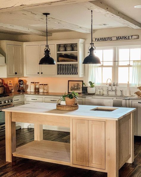 30 Incredible Low Ceiling Kitchen Lighting Ideas That Shine Lighting Ideas For Low Ceilings, Low Ceiling Kitchen, Farmhouse Kitchen Island Ideas, Ideas For Low Ceilings, Kitchen Lighting Ideas For Low Ceilings, Black Pendant Lights, Custom Island, Best Kitchen Lighting, Light Wood Kitchens