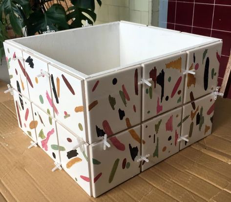 Tile Planter, Box Apartment, Ceramic Tile Crafts, Tile Mosaic Art, Leftover Tile, Tile Furniture, Patterned Tile, Diy Planter, Diy Planter Box