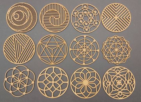 High quality laser cut coasters cut from 3mm MDF finished in Food Safe Wood Oil - 110mm diameter approx. Available as pack of 4, pack of 6 or pack of 12 12 different intricate laser cut designs available as 4/6/12 of the same design or combinations of the 12 designs. More items available direct from our website www.littleshedcreations.com Jali Work, Cardboard Art Sculpture, Wood Diffuser, Laser Cut Coaster, Laser Cut Designs, Geometric Coaster, Laser Cut Wood Crafts, Mall Design, 3d Cnc